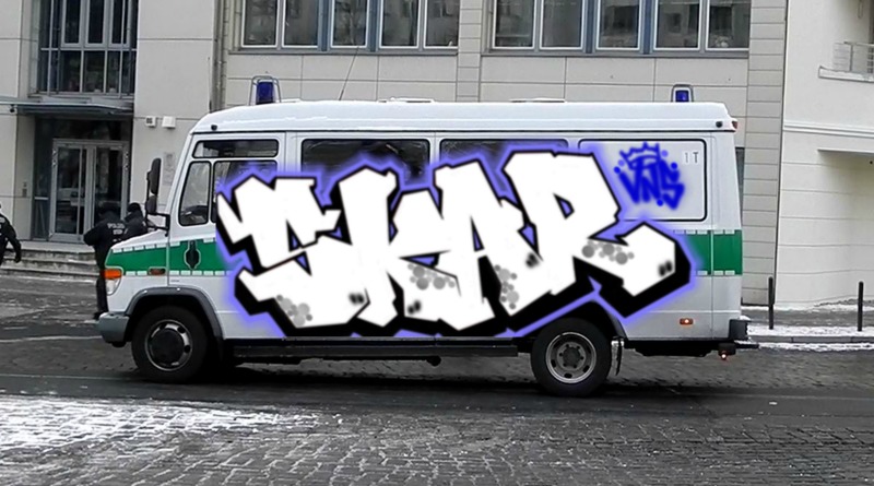 Bombing 1762404040190